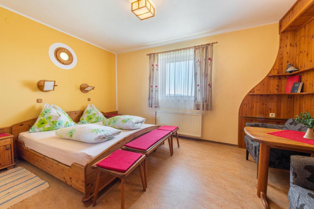Biolandhaus Arche Eberstein Ngoại thất bức ảnh