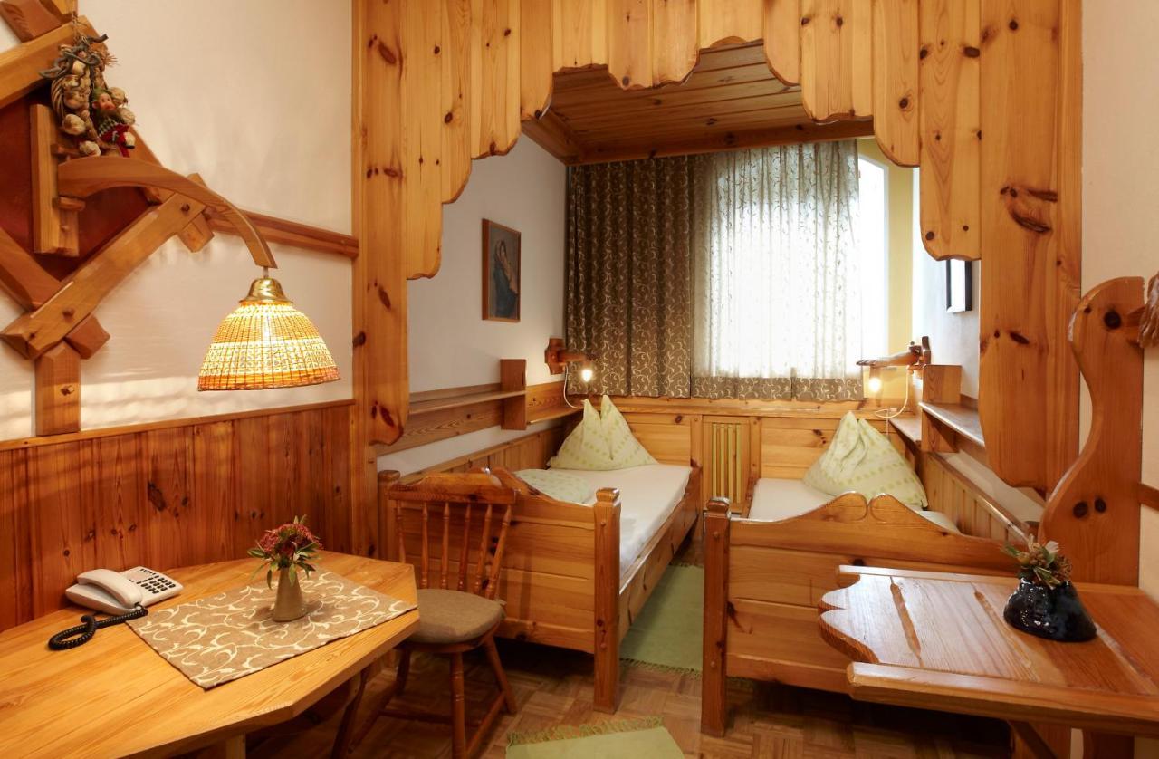 Biolandhaus Arche Eberstein Ngoại thất bức ảnh