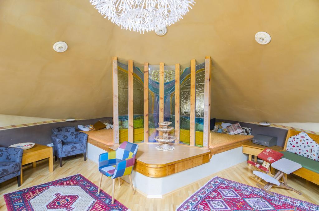 Biolandhaus Arche Eberstein Ngoại thất bức ảnh